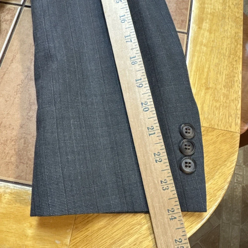 Towncraft Gray Pin Stripe 2-Piece Suit 44S Jacket 36 x 28 Pants VTG Wool Blend